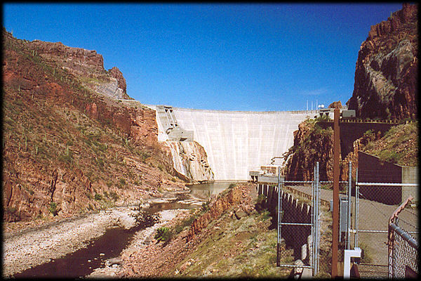 Roosevelt Dam, on the Salt River (Rio Salado), as seen from along the Apache Trail, in Arizona's Superstition Mountains.